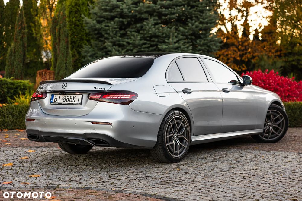 Mercedes-Benz Klasa E 350 9G-TRONIC AMG Line - 16