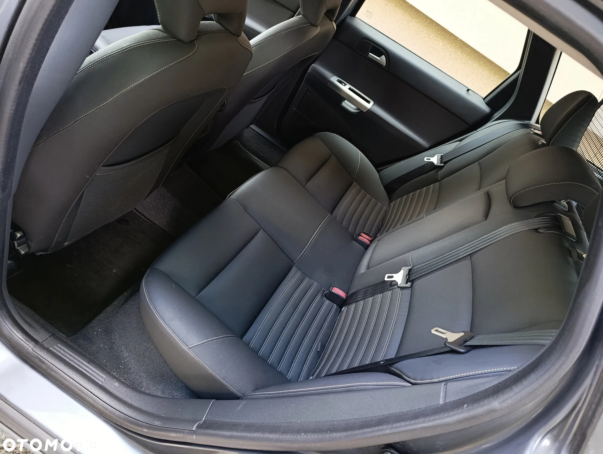 Volvo V50 D2 Kinetic - 12