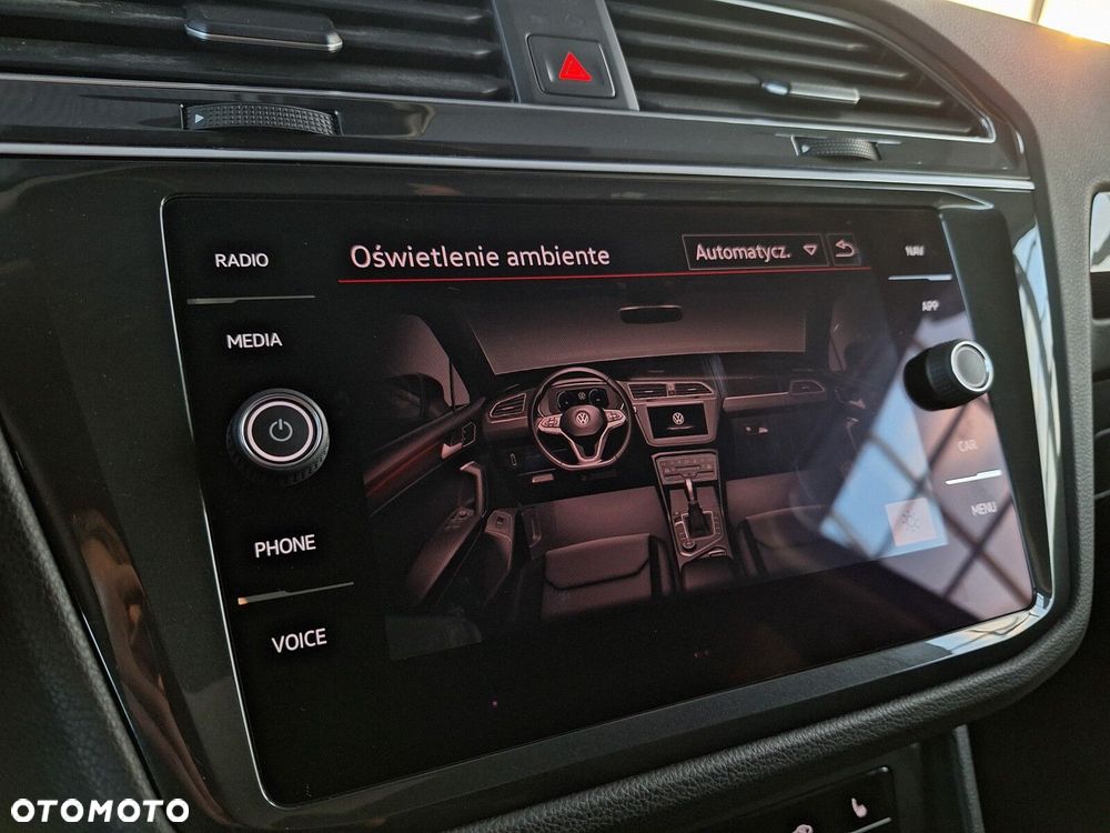 Volkswagen Tiguan 2.0 TSI 4Mot Elegance DSG - 29