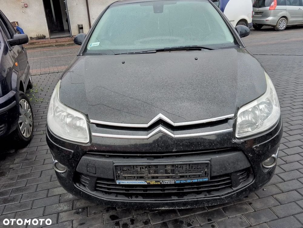 Citroen C4 I FL (08-10r.) 1.6 HDI 107KM. Silnik 9HY (DV6TED4), 9HZ (DV6TED4) Skrzynia 20DM69 lakier KTV.Cały na części.GWARANCJA !!! Przód Tył Zestaw Komplet Drzwi Klapa Zderzak Błotnik Maska Grill Atrapa Szyba Pas Lampa Lusterko Boczki Fotel Kanapa Kokpit Deska Rozdzielcza Przełącznik Włącznik Sterownik Przewody Wiązka Instalacja Moduł Komputer Czujnik Listwa Pompa Alternator Wtryski Głowica Rozrusznik Kompresor Sprzęgło Dwumas Silnik Skrzynia ABS Klimatyzacji Paliwa Wspomagania Kolektor Turbina Przepustnica Zawór Chłodnica Koło Hak Belka Sanki Zawieszenie Mcpherson Półoś Amortyzator Wydech Tłumik Zacisk Most - 2