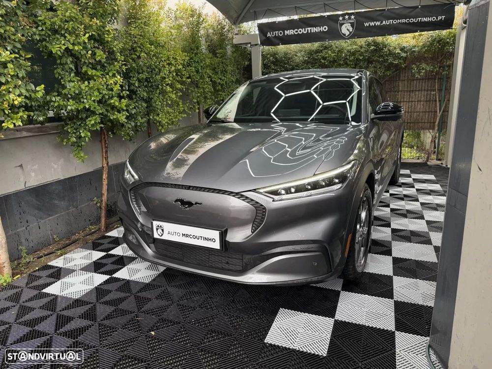 Ford Mustang Mach-E Standard - 3