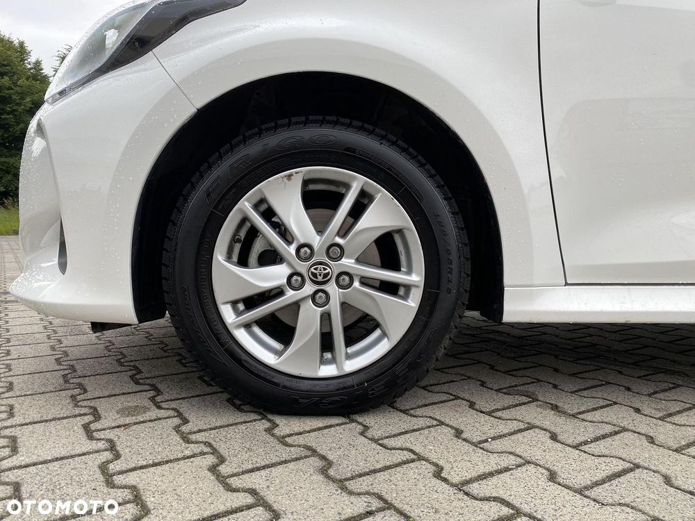 Toyota Yaris 1.5 Comfort - 21