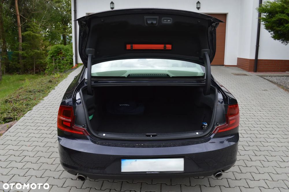 Volvo S90 T6 AWD Momentum - 11