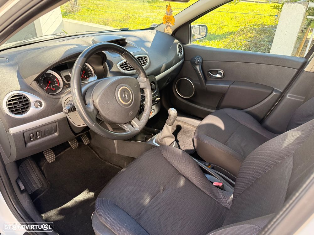 Renault Clio 1.5 dCi Confort - 5
