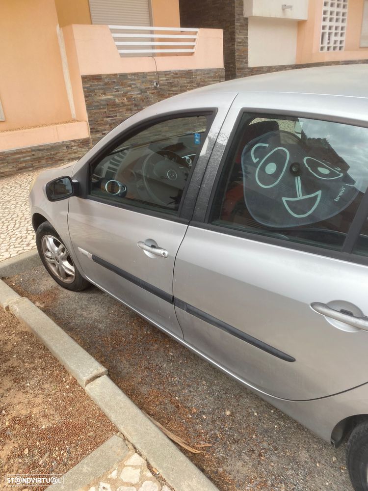 Renault Clio 1.2 16V Rip Curl - 7