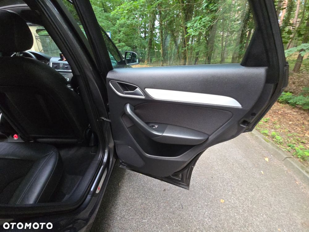 Audi Q3 2.0 TDI Edycja Specjalna - 30
