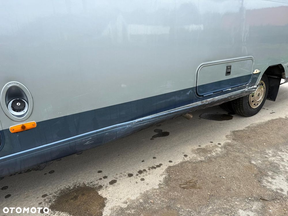 Mercedes-Benz RMB - 16