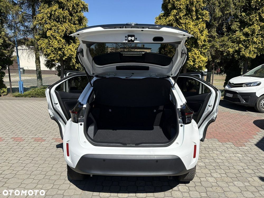 Toyota Yaris Cross - 25