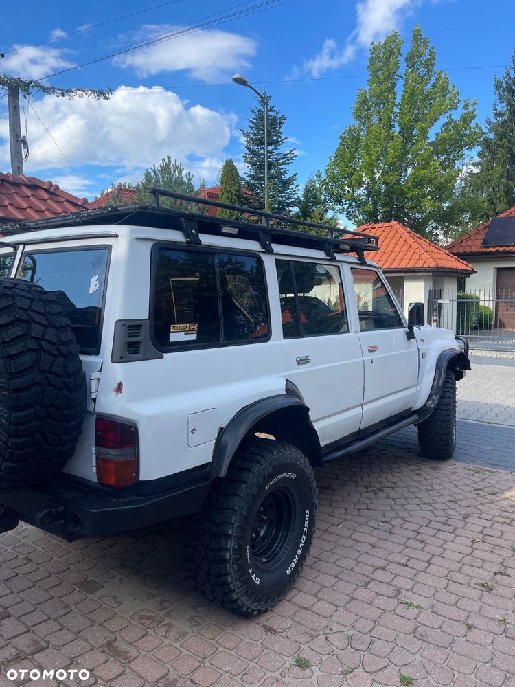 Nissan King Cab - 3
