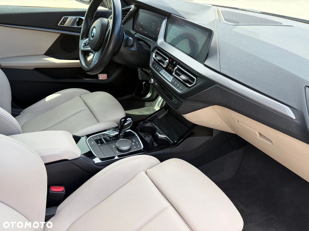 BMW Seria 2 220i M Sport - 14