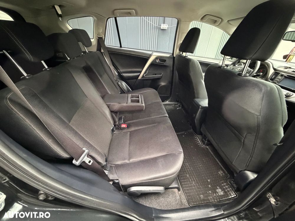 Toyota RAV4 2.0 D-4D 4WD Comfort - 15