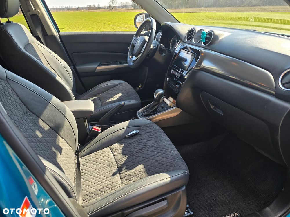 Suzuki Vitara 1.5 Strong Hybrid Elegance 2WD AGS - 10