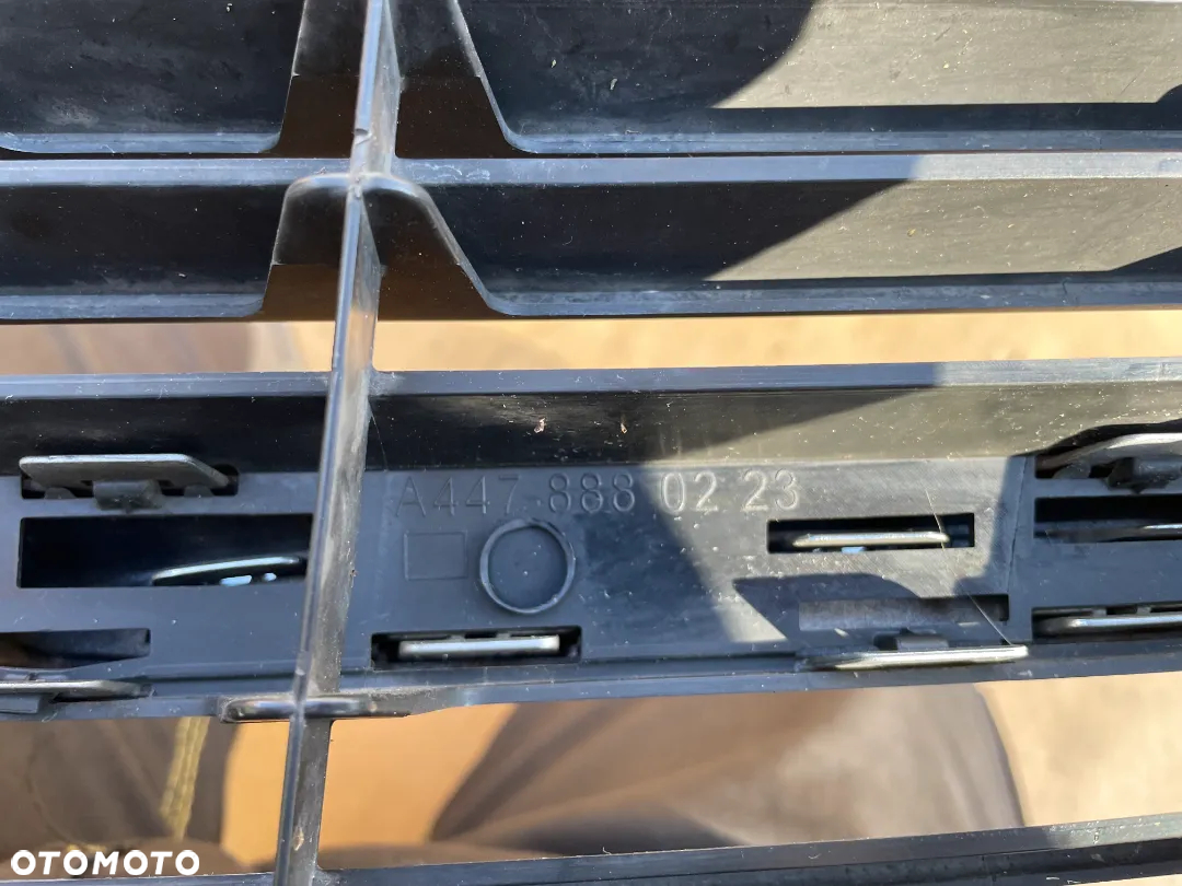 V KLASA VITO VIANO 447 MERCEDES KAMERA GRILL ATRAPA ZDERZAKA PRZEDNIEGO ŁADNA - 6