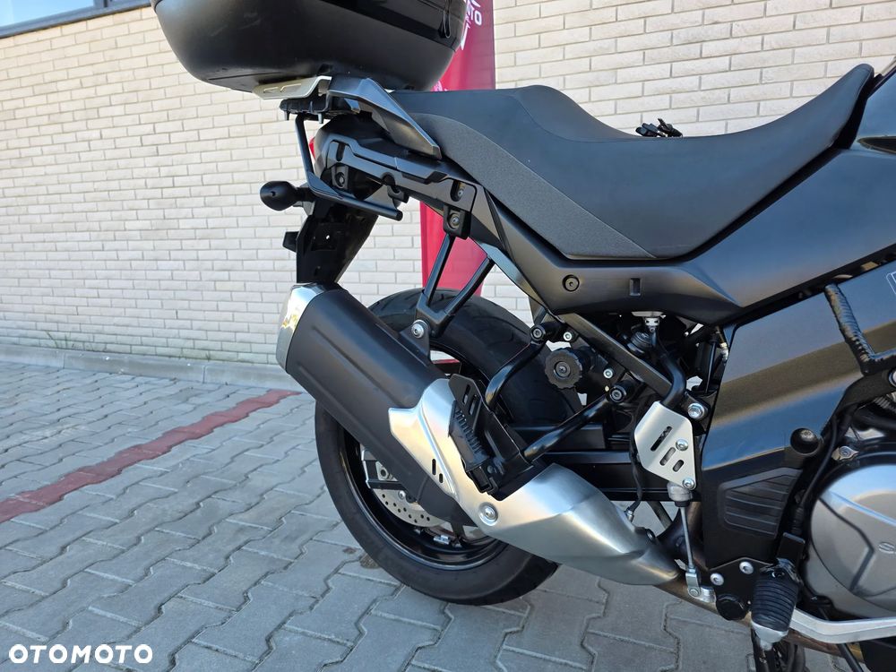 Suzuki V-STROM - 11