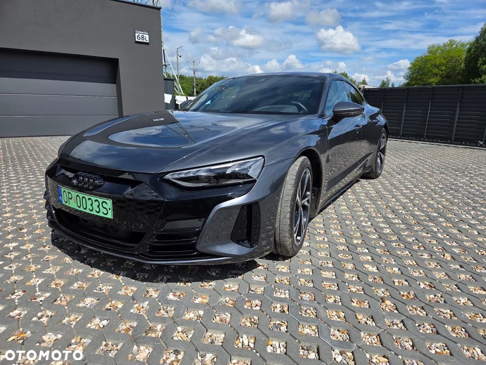 Audi e-tron GT - 1