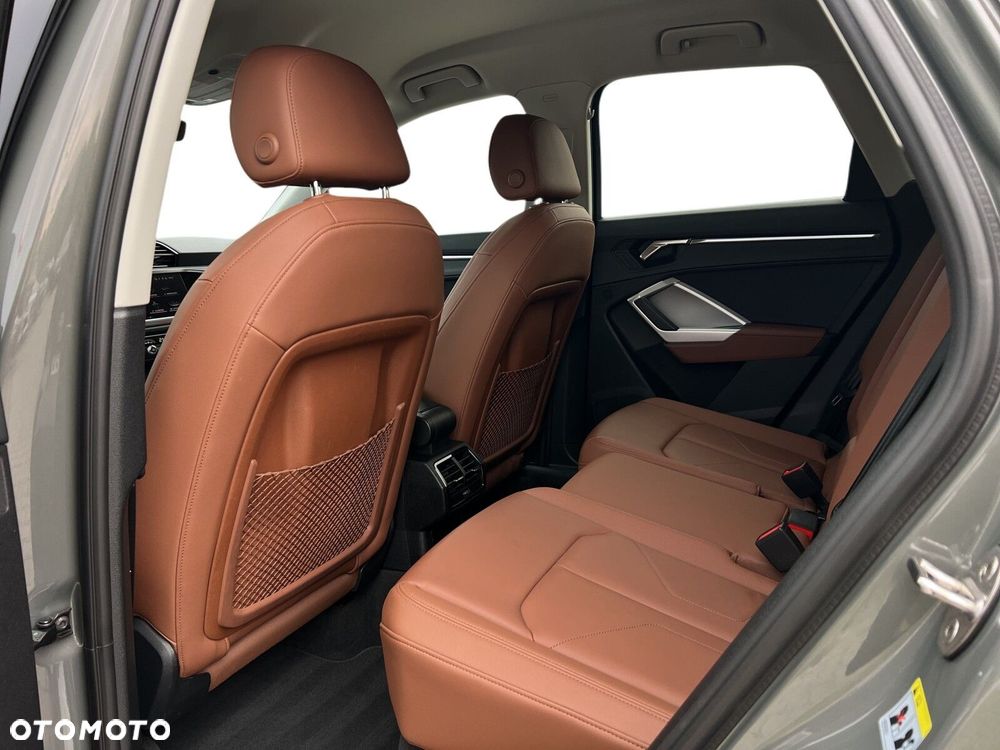 Audi Q3 - 13