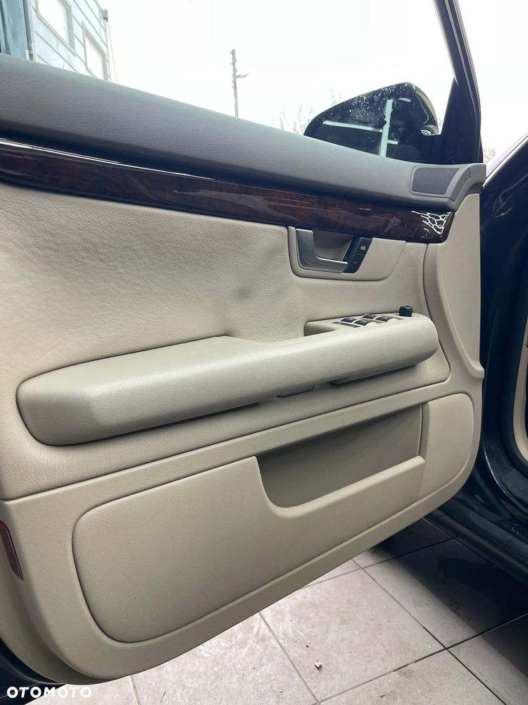 Audi A4 Limousine - 21