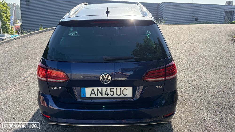 VW Golf 1.0 TSI Confortline DSG - 12