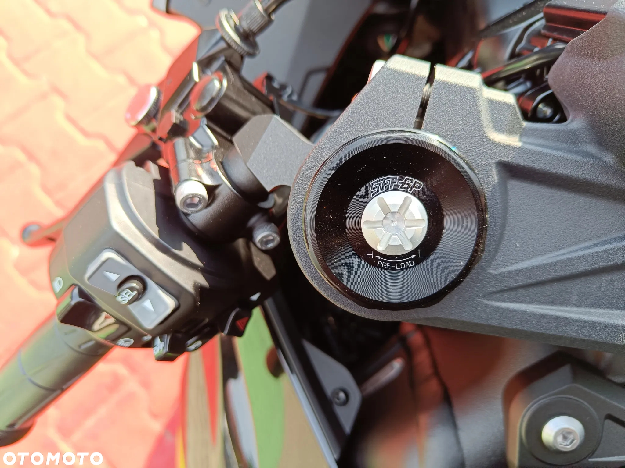 Kawasaki ZX - 12