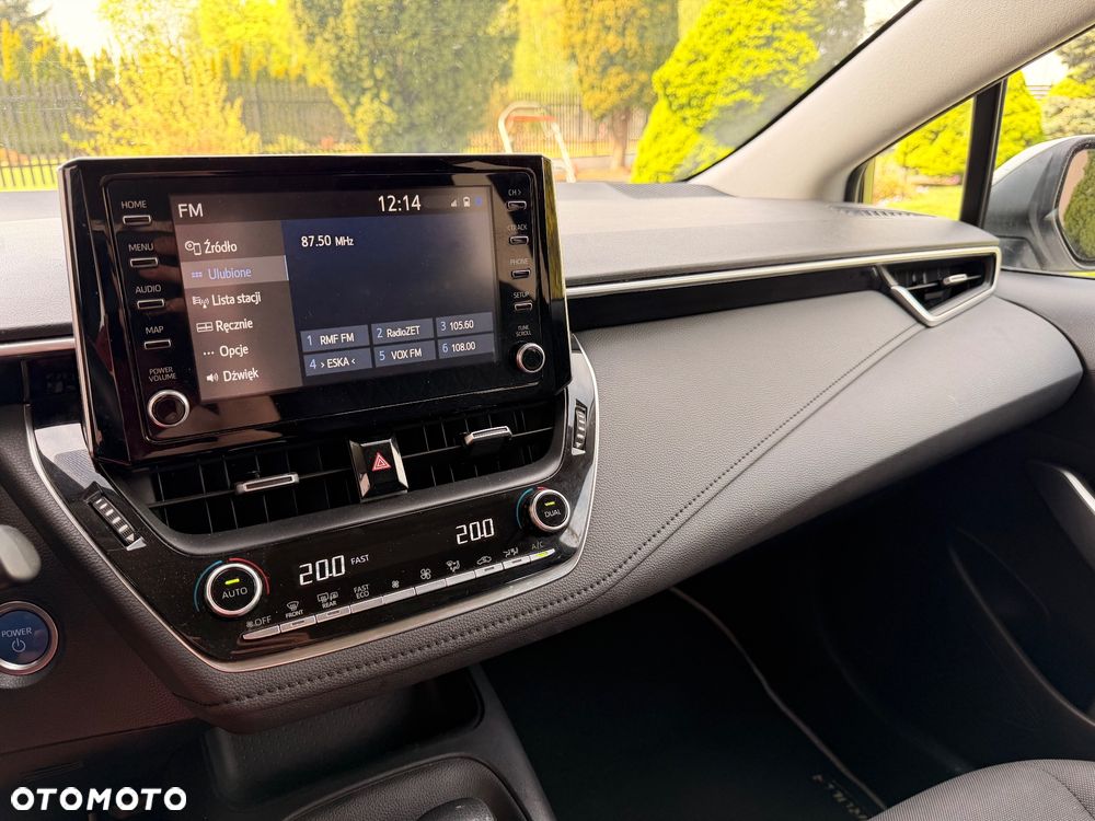 Toyota Corolla 1.8 Hybrid Comfort - 21