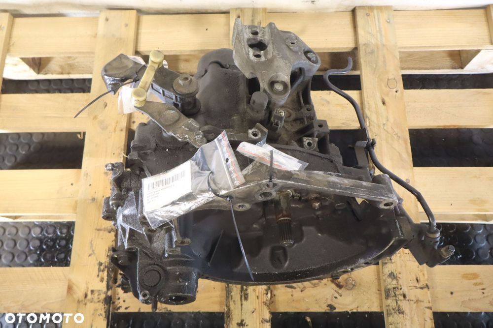 skrzynia biegów 5 biegowa - 5