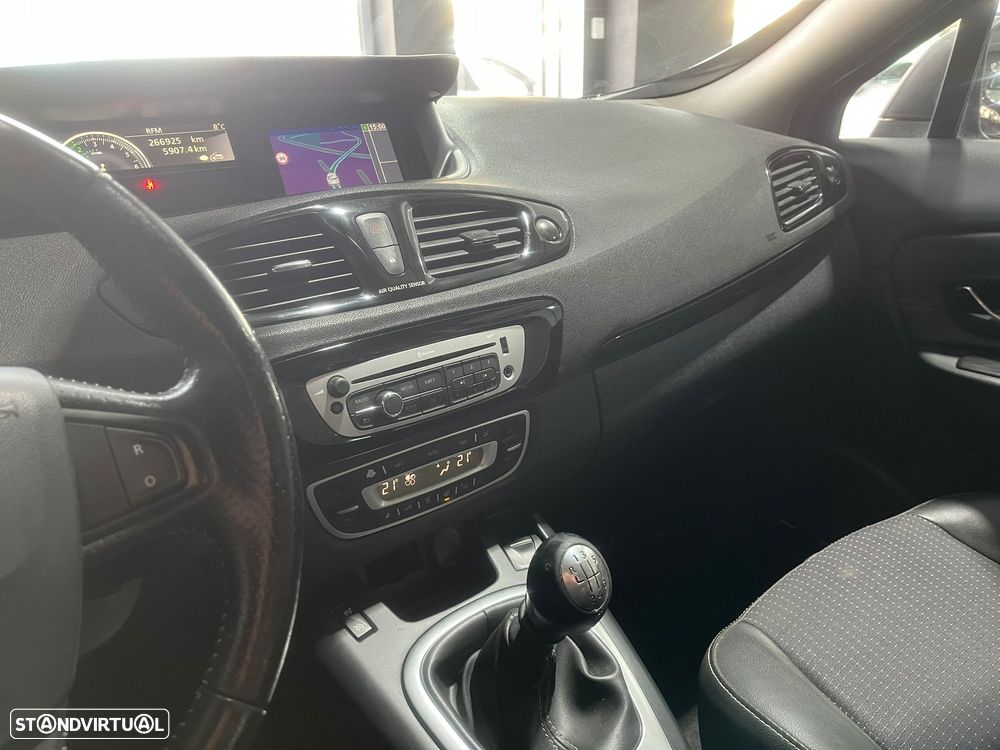 Renault Grand Scénic Energy dCi 110 S&S Bose Edition - 26