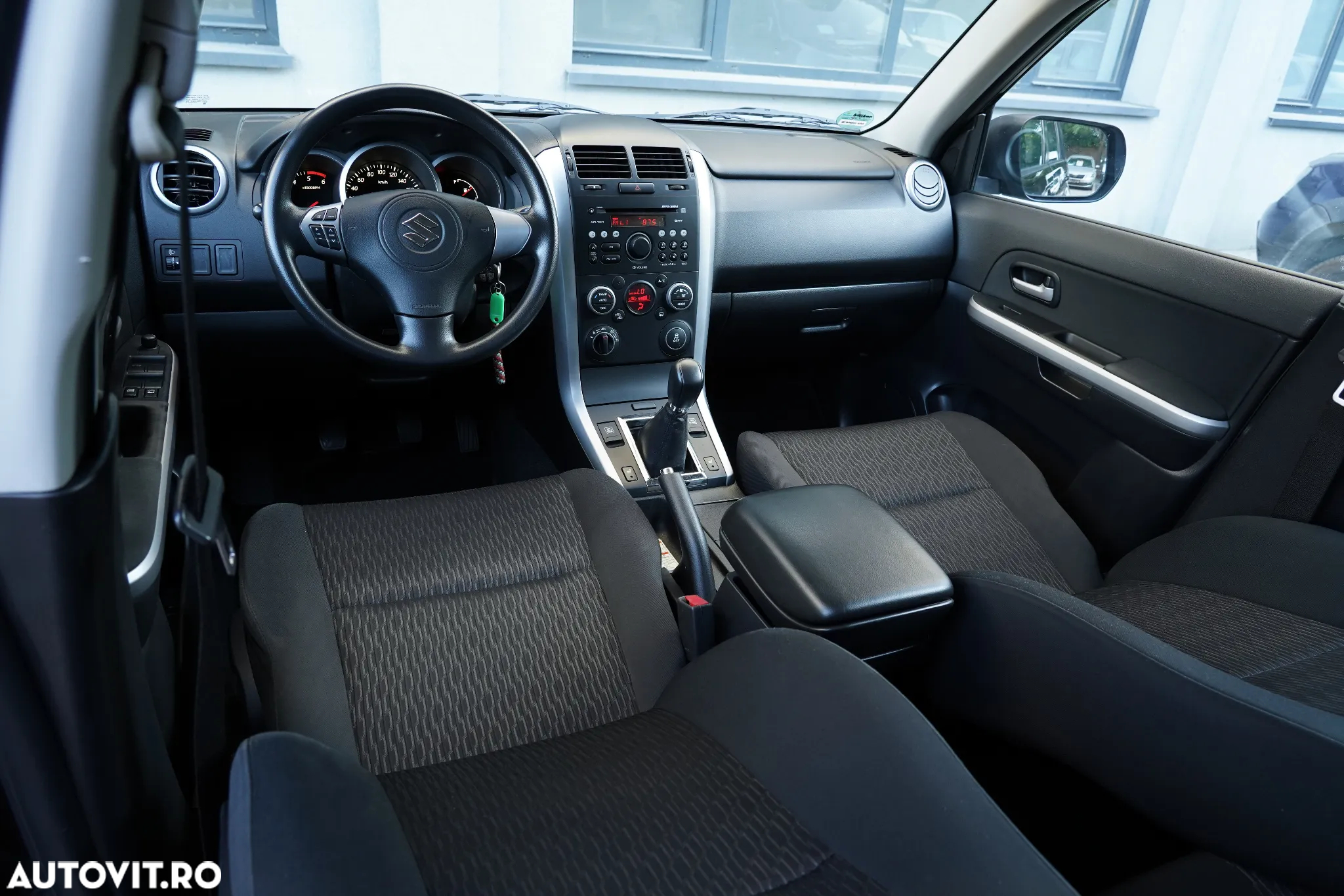 Suzuki Grand Vitara 1.9 DDiS X30 - 11