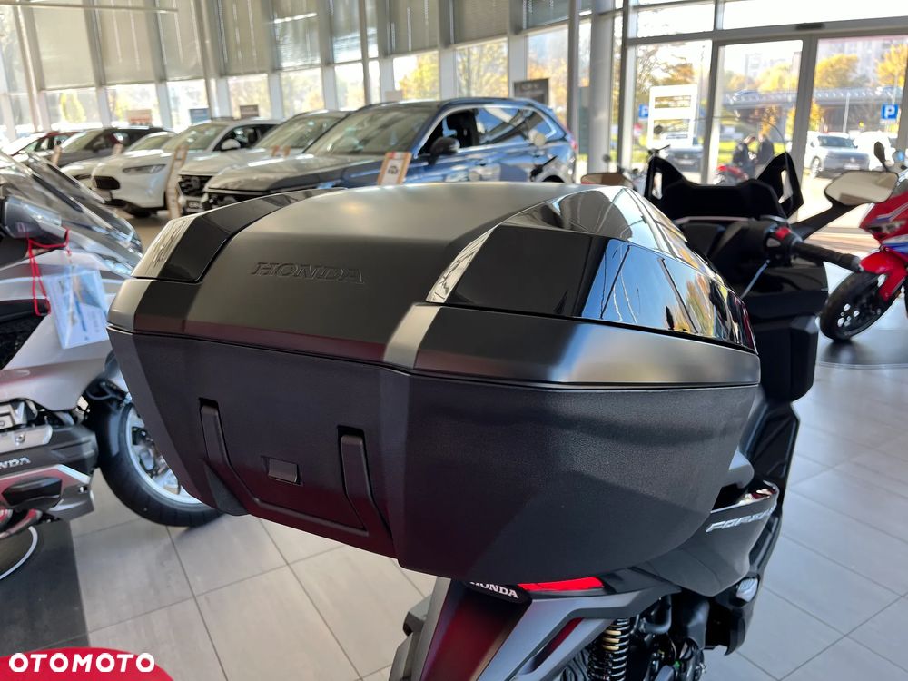 Honda NSS - 5