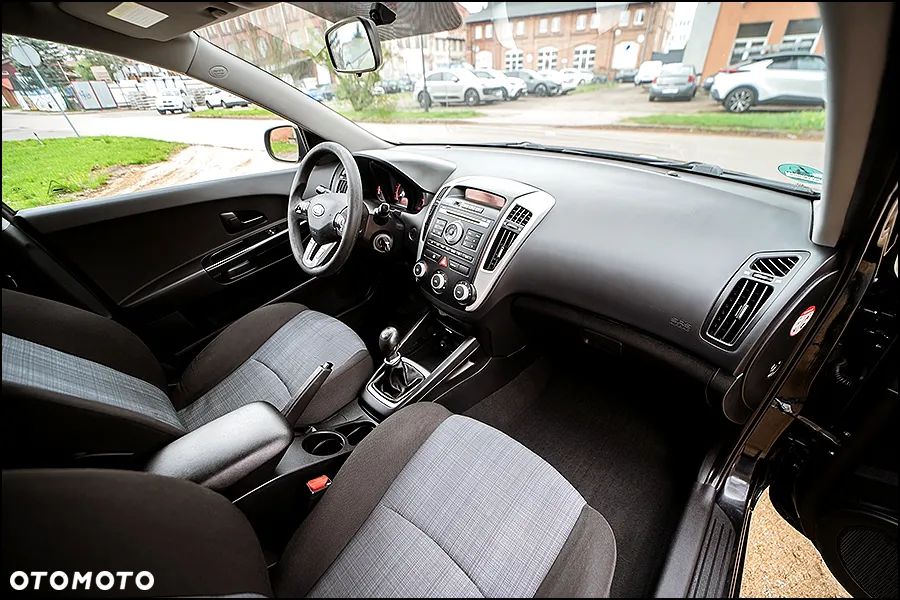 Kia Ceed - 17