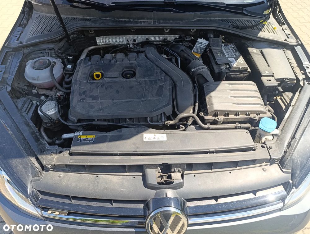 Volkswagen Golf 1.5 TSI BMT Comfortline - 12