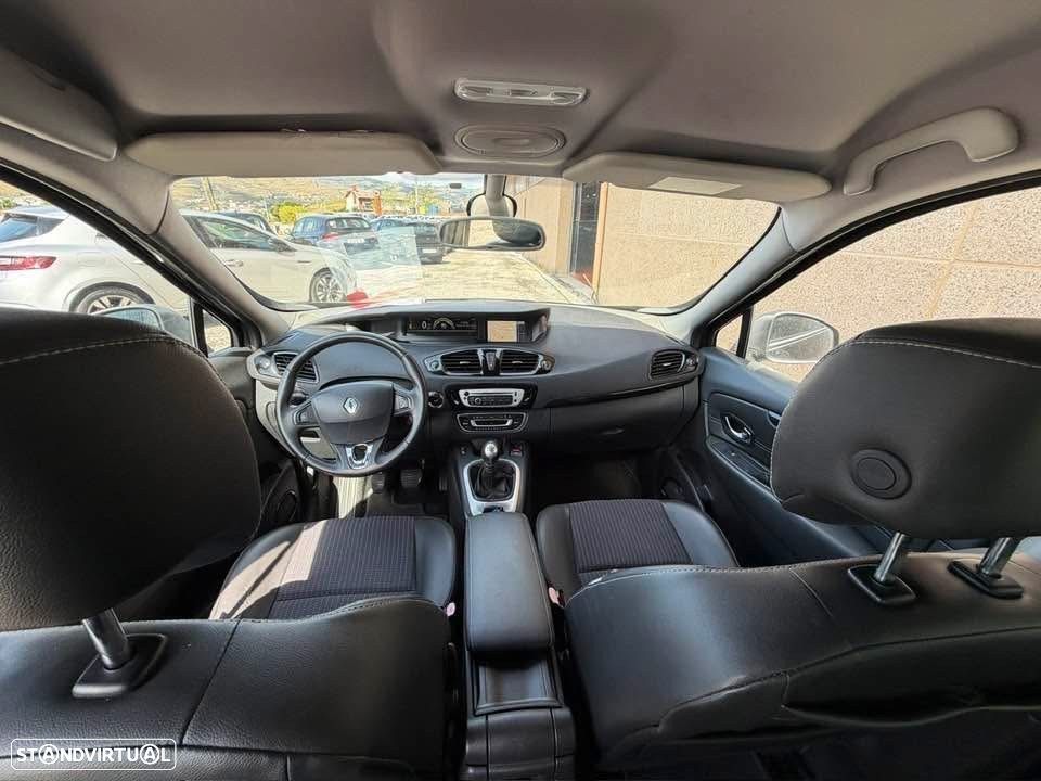 Renault Scénic 1.5 dCi Bose Edition SS - 4