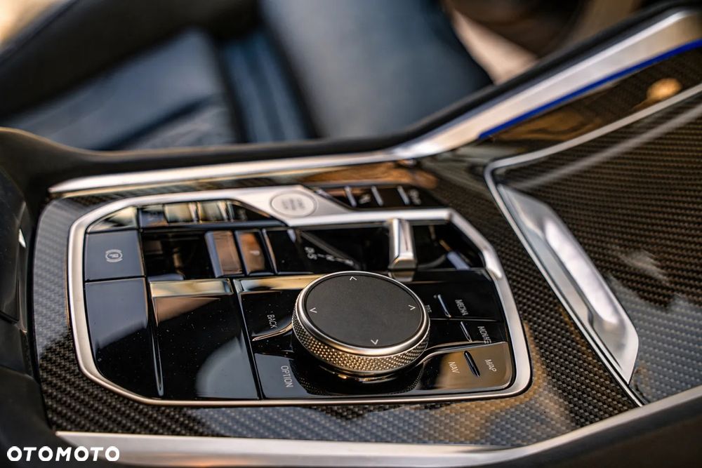 BMW X6 - 13