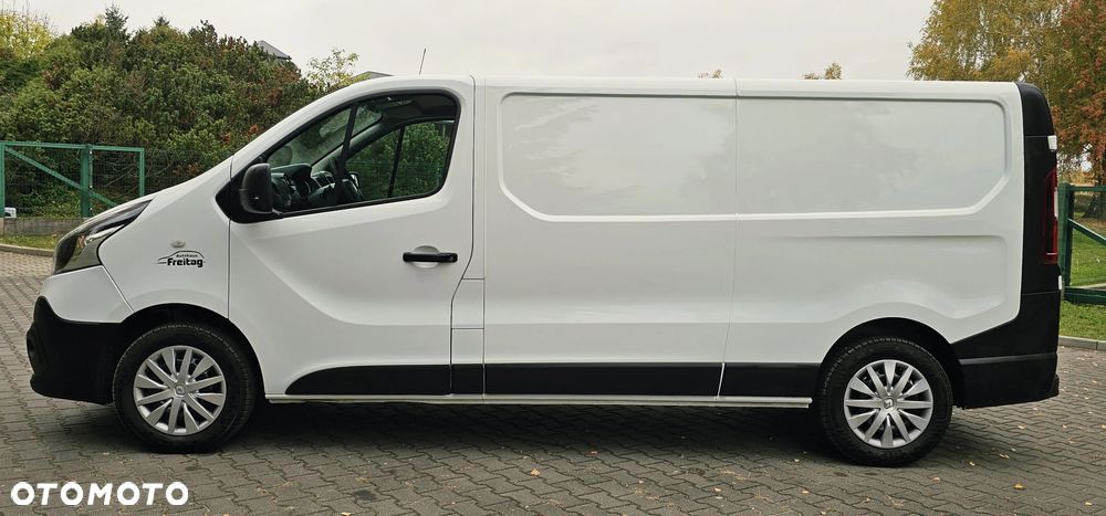 Renault Trafic III Vivaro - 16