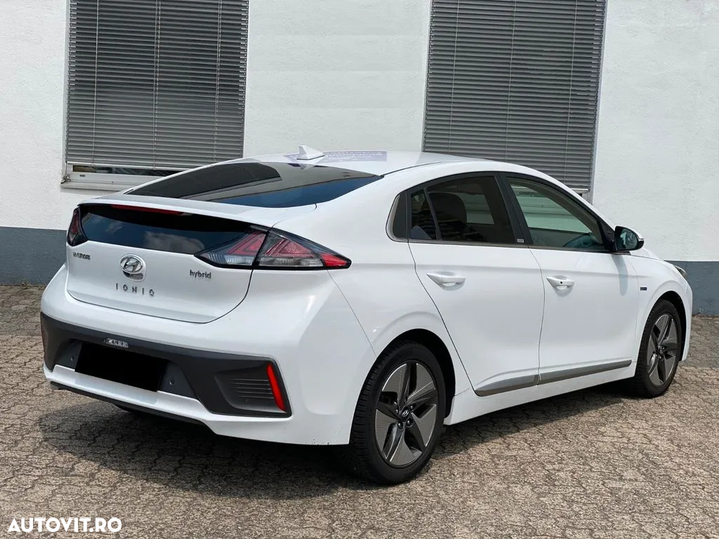 Hyundai IONIQ Hybrid 1.6 GDI Premium - 4