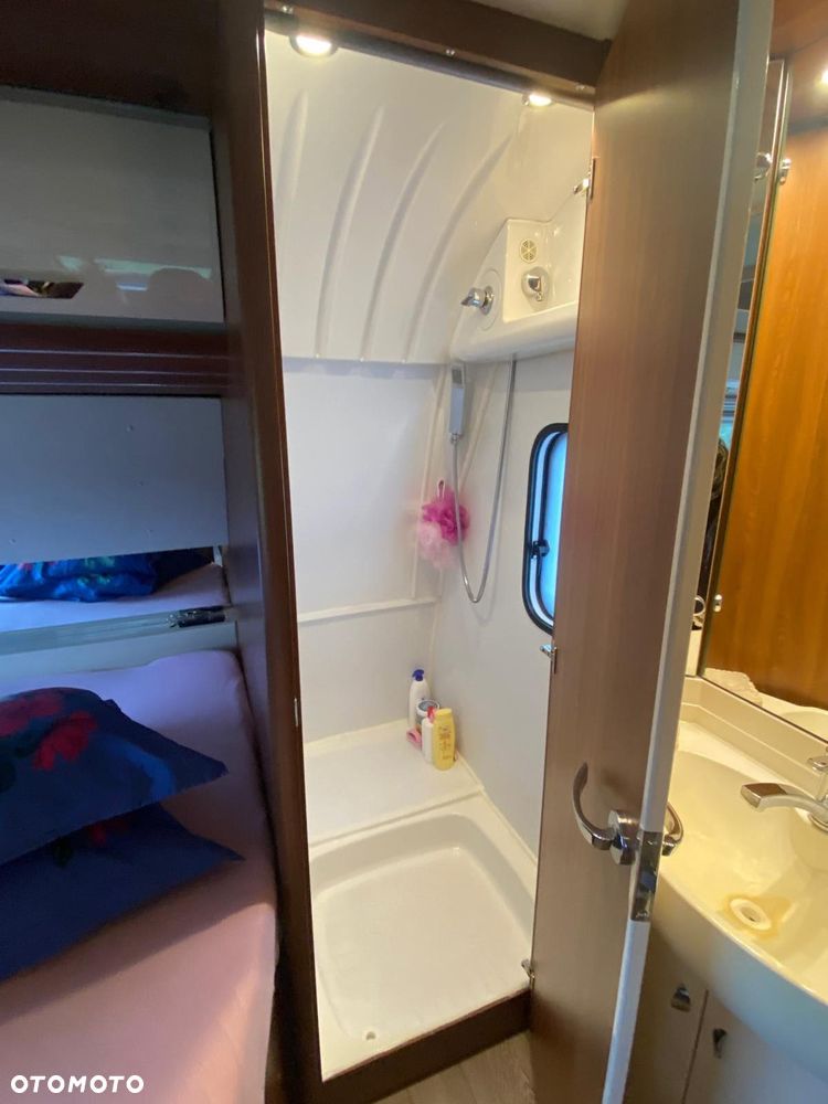 Hobby PREMIUM 560 CFE - 11