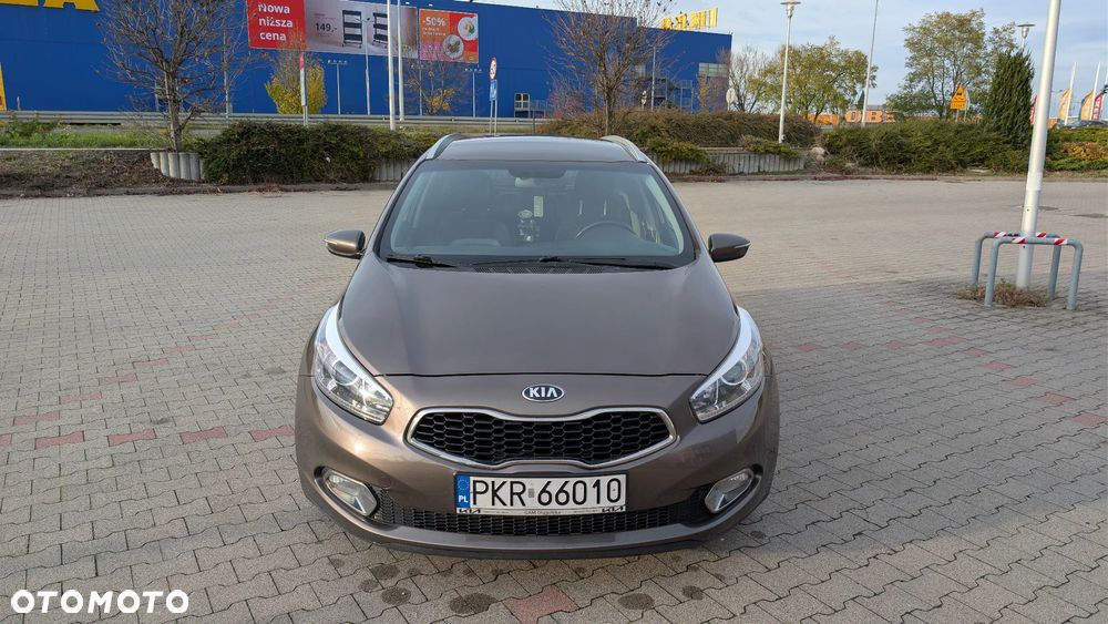 Kia Ceed - 1