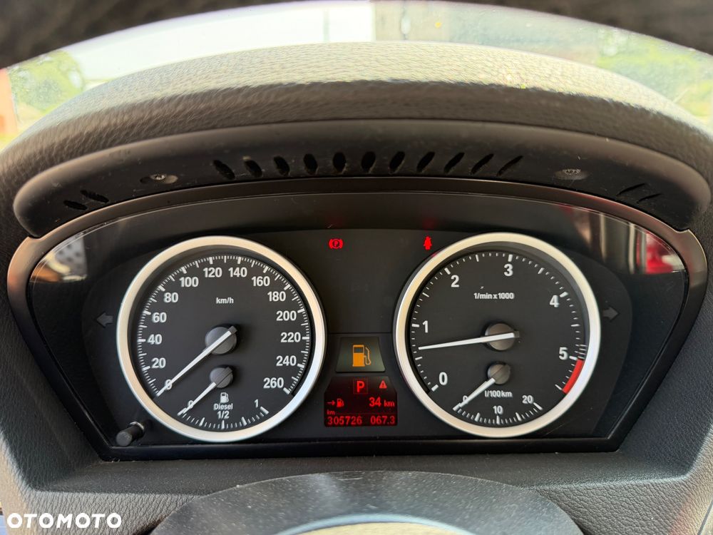 BMW X6 xDrive35d - 27