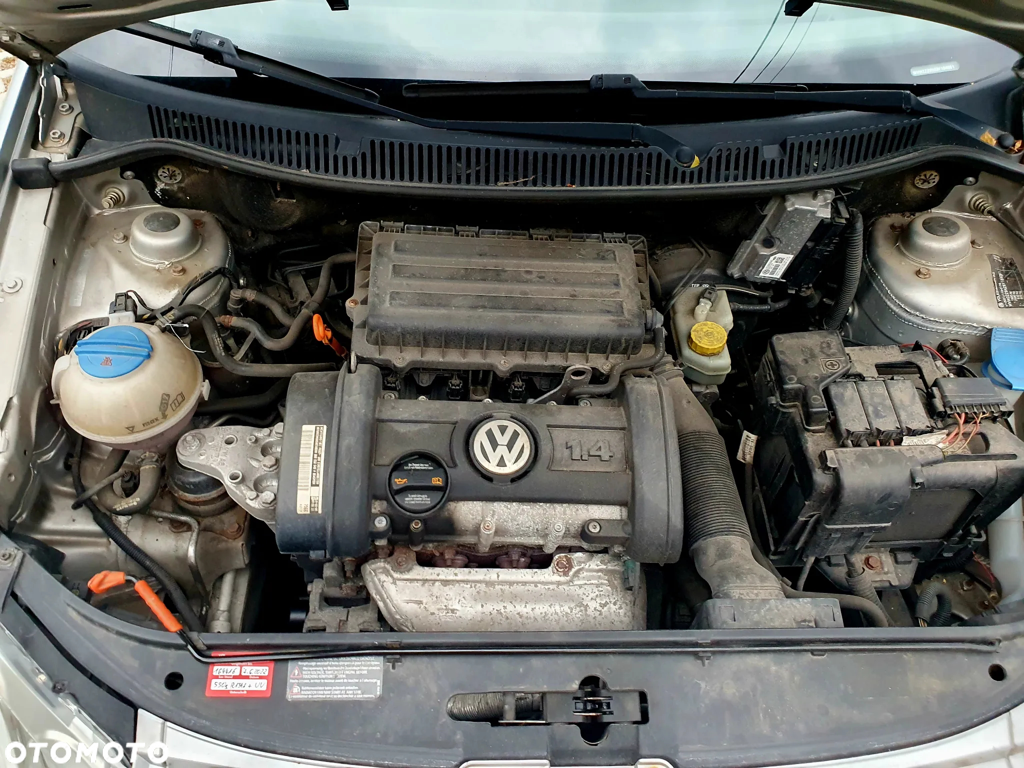 Volkswagen Polo 1.4 16V Comfortline - 16