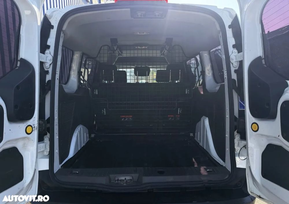 Ford Transit Connect 1.5 EcoBlue 120CP 6MT Kombi Commercial L2 Trend - 7
