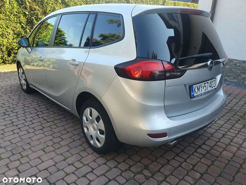 Opel Zafira - 5