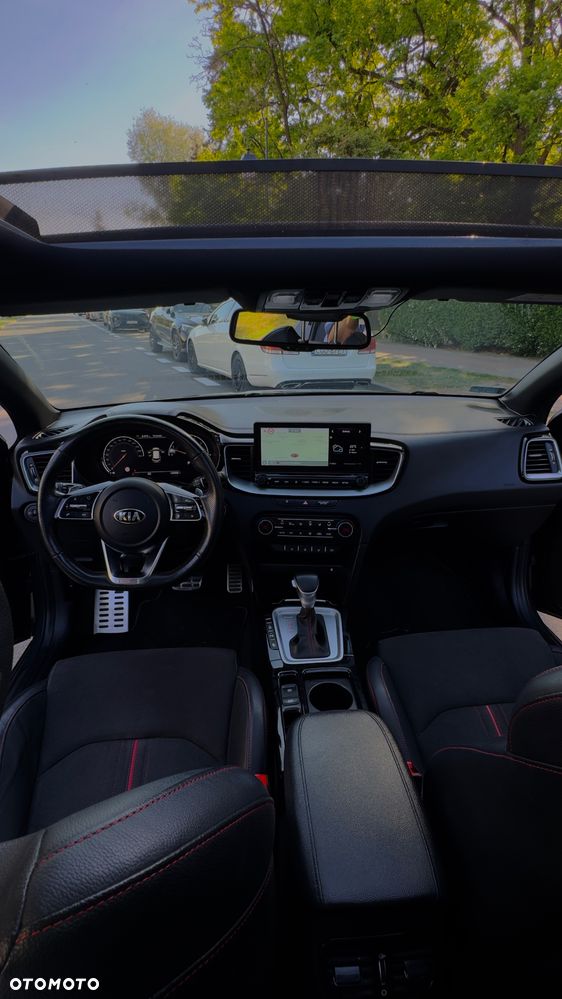 Kia ProCeed - 23