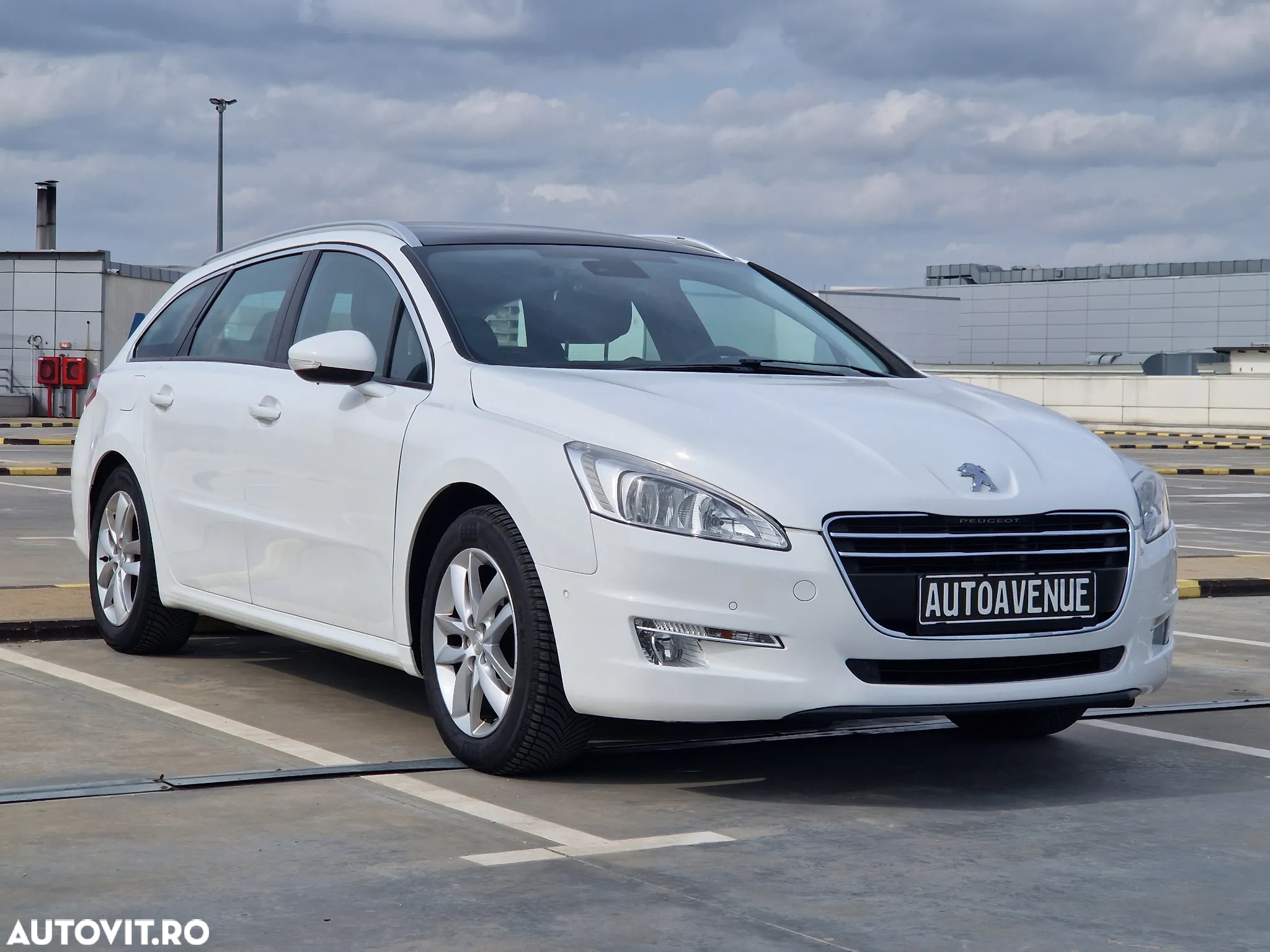 Peugeot 508 2.0 HDI FAP BVA Active Aut. - 30