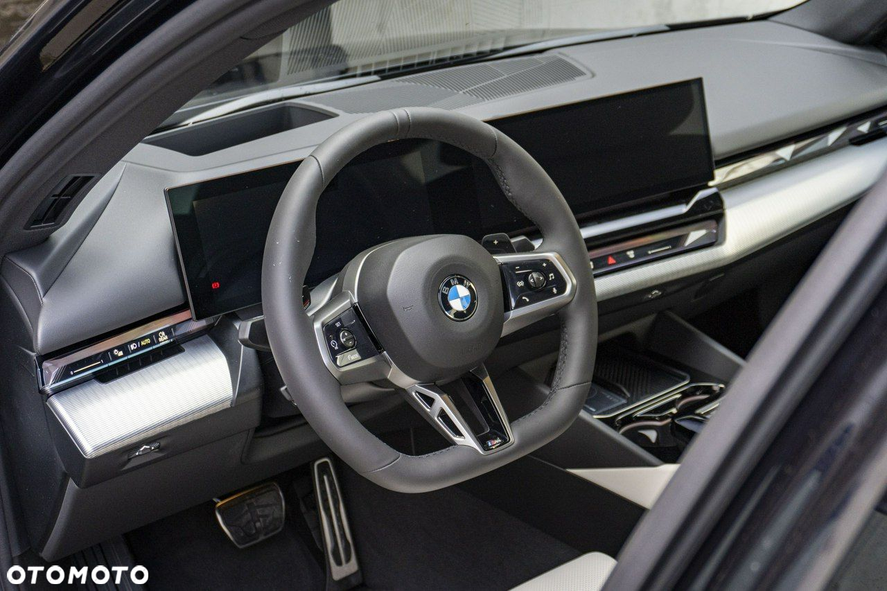 BMW Seria 5 - 10