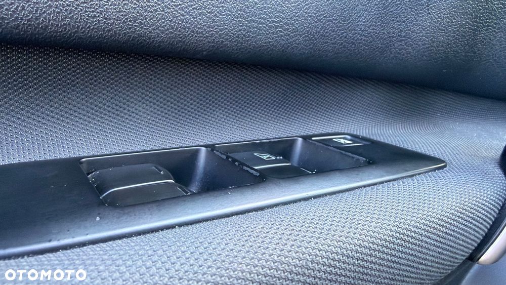 Nissan Qashqai 1.6 dCi DPF tekna - 20