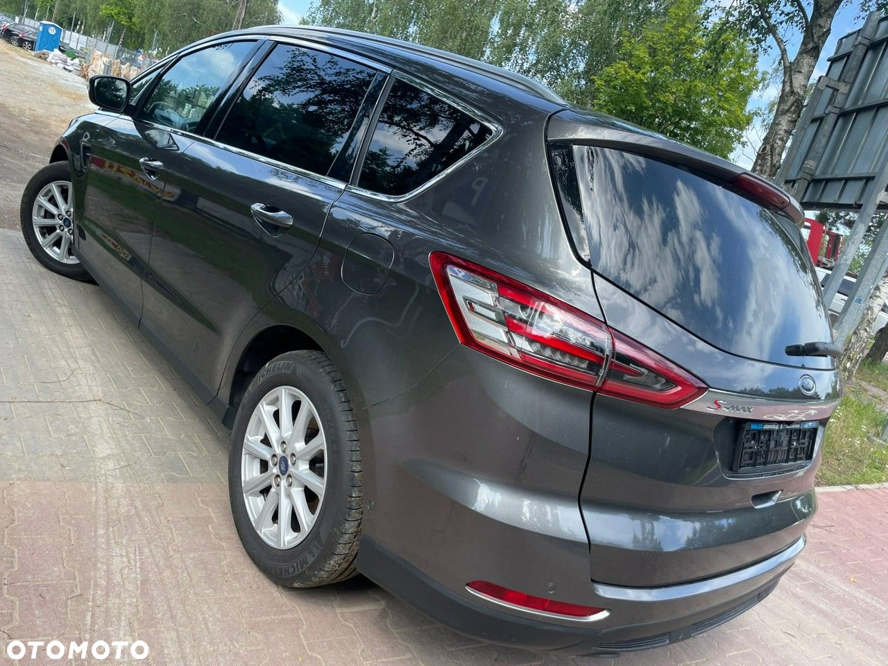 Ford S-Max - 4