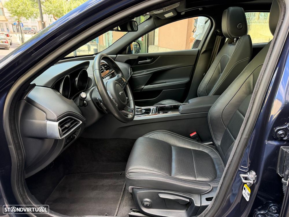 Jaguar XE 2.0 D R-Sport Aut. - 19