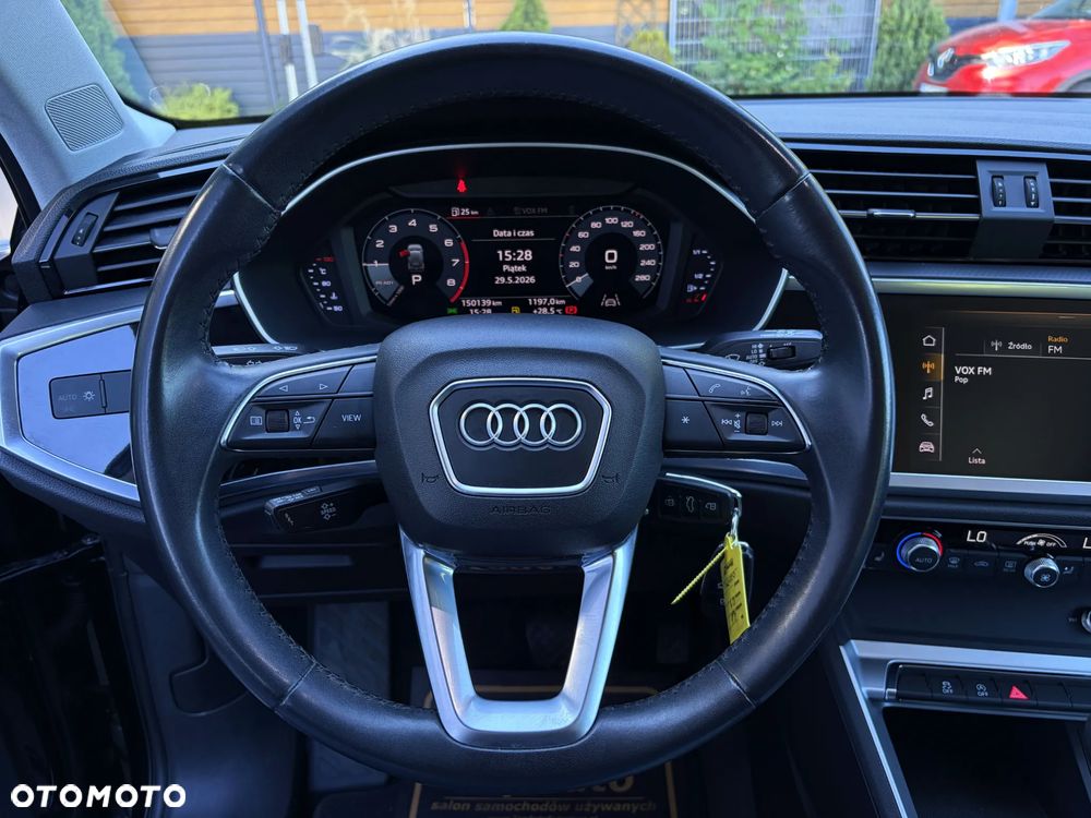 Audi Q3 35 TFSI S tronic - 22