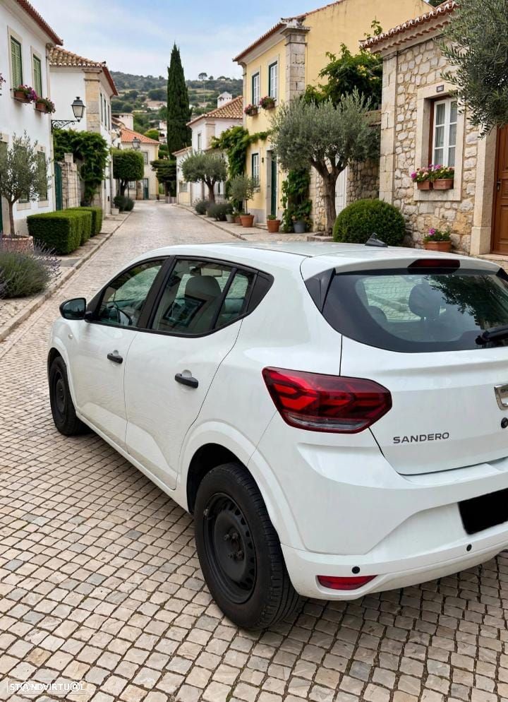 Dacia Sandero - 3