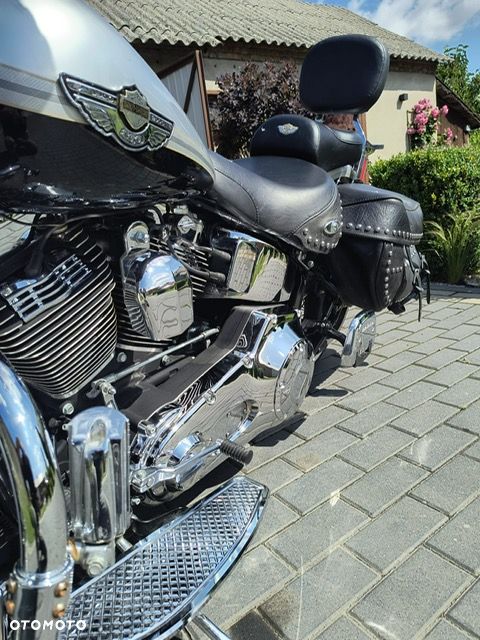 Harley-Davidson Softail Heritage Classic - 4