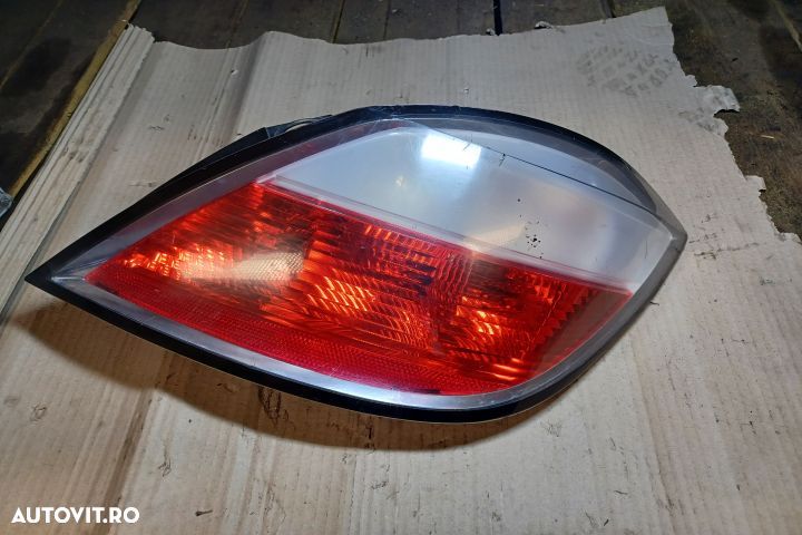 STOP DREAPTA Opel Astra H [2004 - 2007] Hatchback - 1
